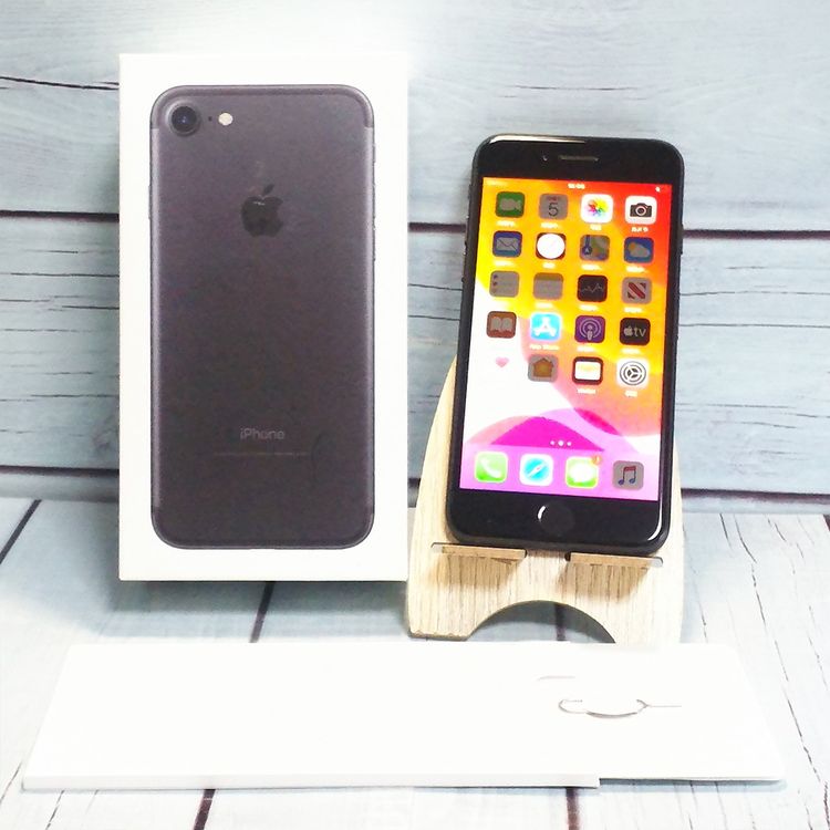 SoftBank iPhone7 32GB �֥�å�  077