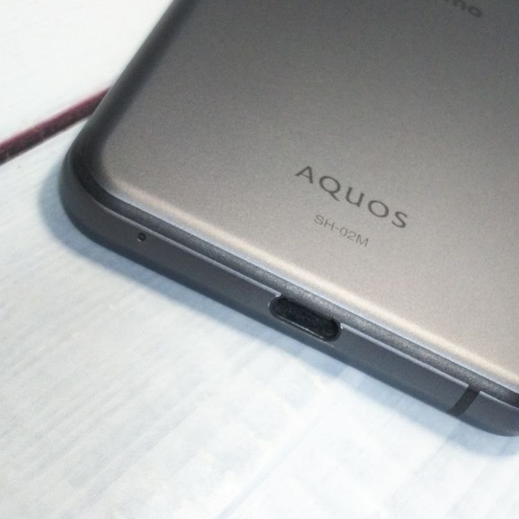 docomo AQUOS sense3 SH-02M �֥�å�  727