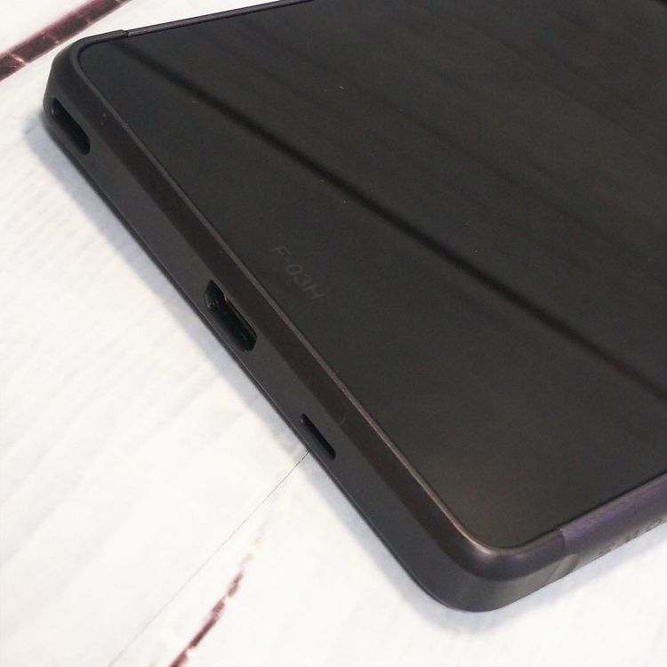 FUJITSU docomo arrows SV F-03H Black  627