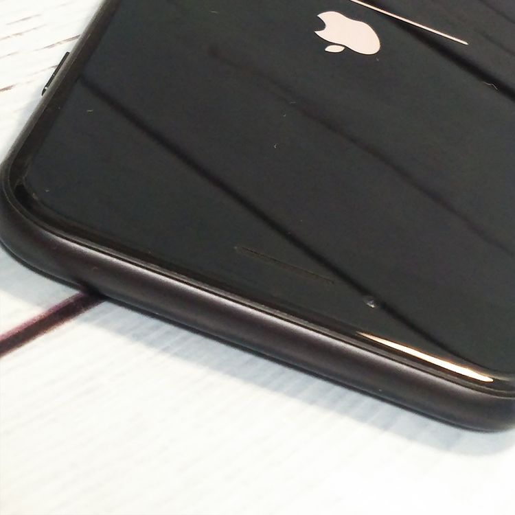 au iPhone7 32GB �֥�å� [������]  617