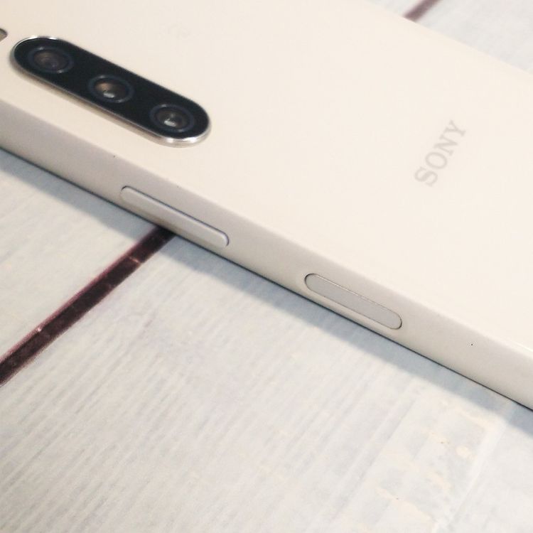 au Xperia 10 III  SOG04 �ۥ磻�� SONY  ���� 973