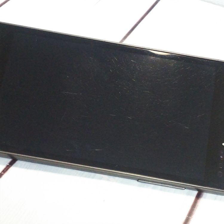 KYOCERA au Qua phone QX KYV42 �֥�å� [������]  147