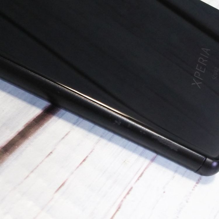 au Xperia8 SOV42 �֥�å�  987