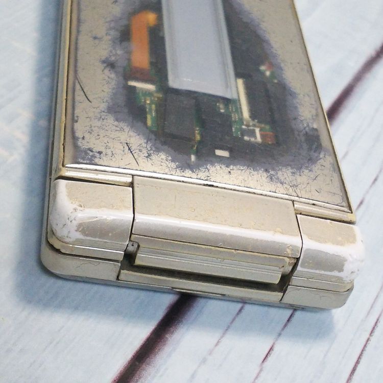 docomo SH-02L AQUOS �������� ������� [������]  906