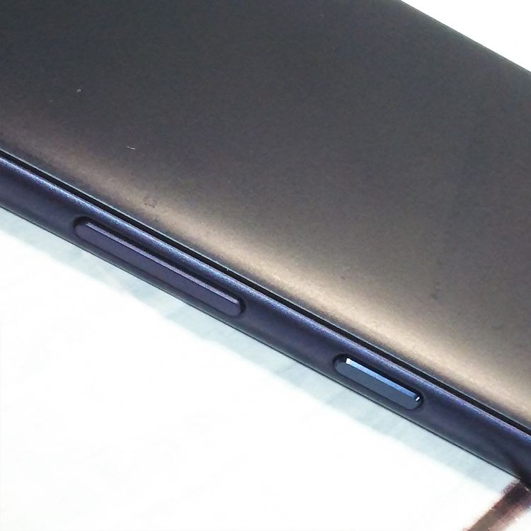 au Qua phone QZ ������ KYV44 ����ǥ���  034