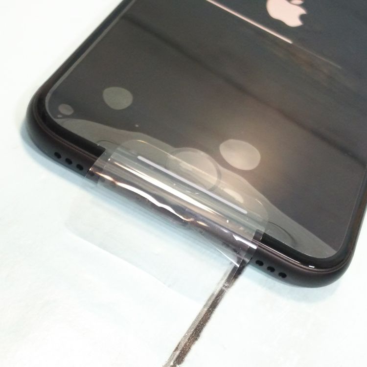 au iPhone7 128GB �֥�å� ����Ʊ����  �ۤܿ��� 617