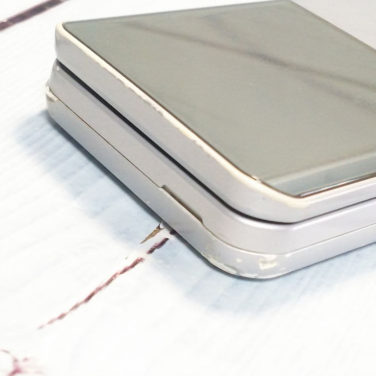 docomo arrows �ٻ��� �������� F-03L ����С�  712