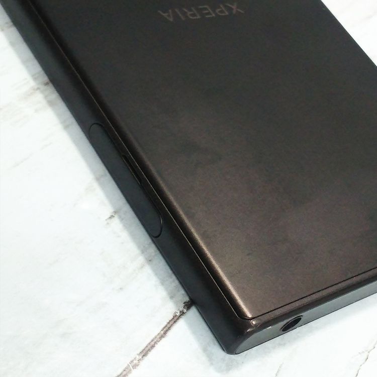 SONY Xperia XZs SOV35 au �֥�å�  374
