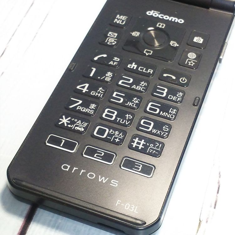 docomo arrows �ٻ��� �������� F-03L �֥�å�  428