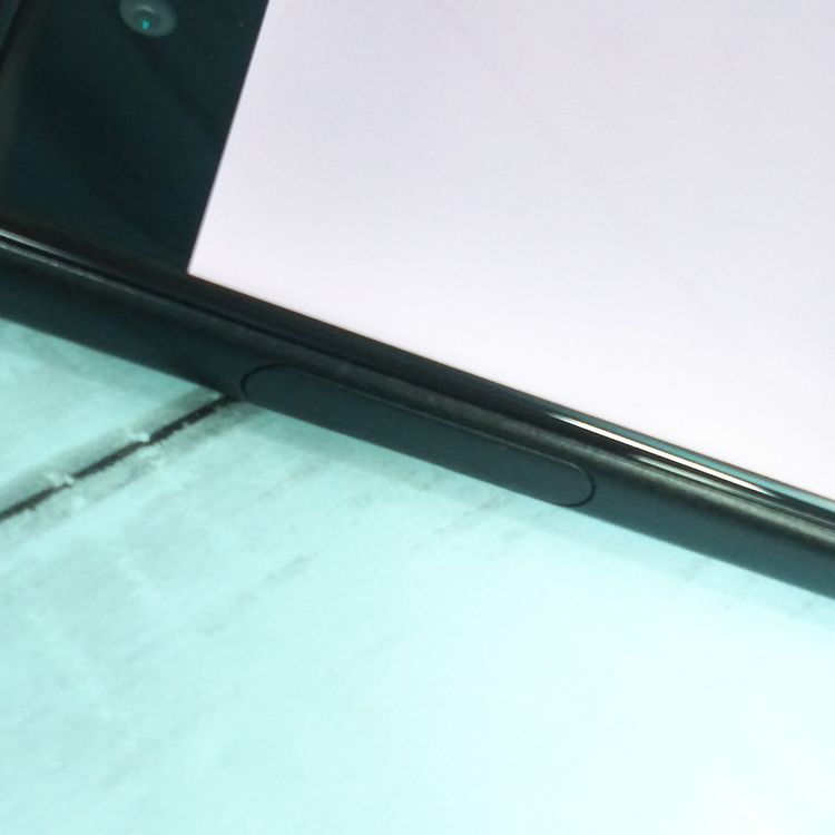 SONY Xperia XZs SOV35 au �֥�å�  851