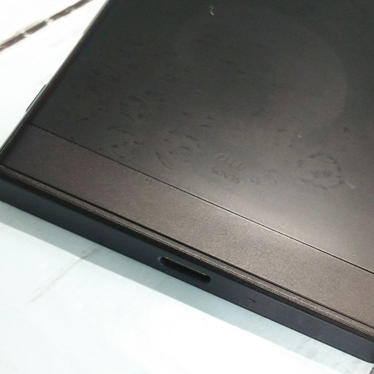 SONY Xperia XZs SOV35 au �֥�å�  623