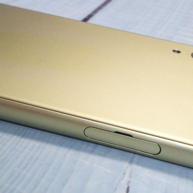 au Xperia X Perfomance SOV33 �饤�ॴ����� ��������  314