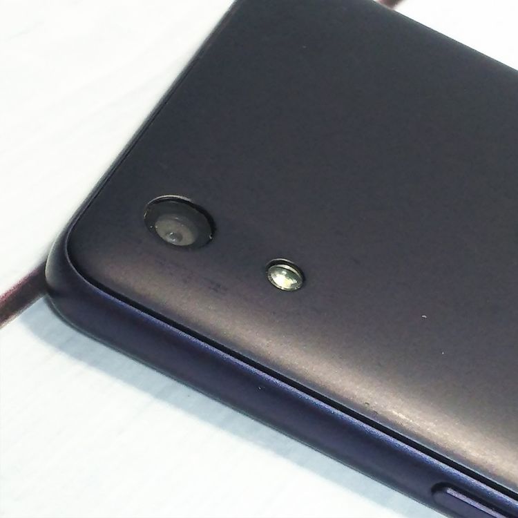 au Qua phone QZ ������ KYV44 ����ǥ���  672