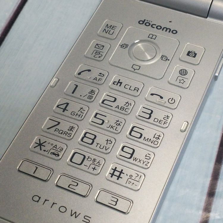 docomo arrows �ٻ��� �������� F-03L ����С�  535