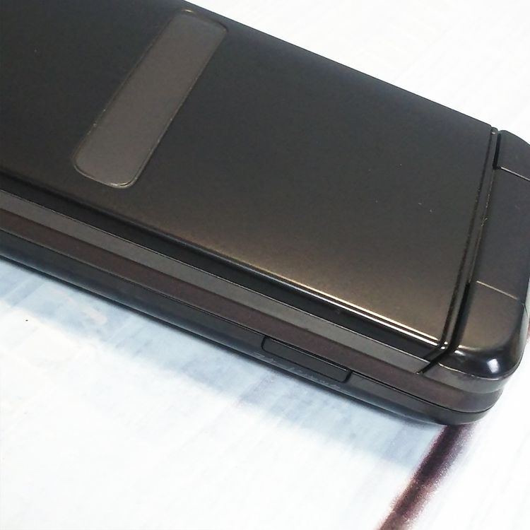 au ������ GRATINA ��[����] �֥�å� KYF39  287