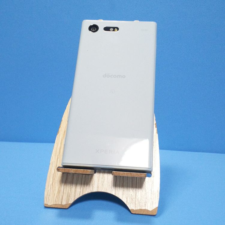 docomo Xperia X Compact SO-02J �ߥ��ȥ֥롼  546