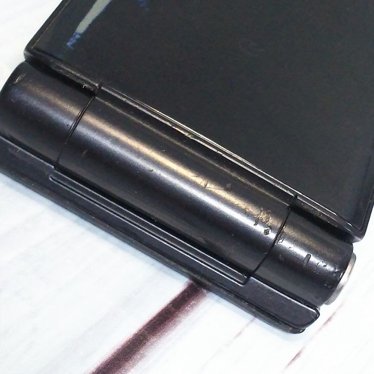 docomo arrows �ٻ��� �������� F-03L �֥�å�  520