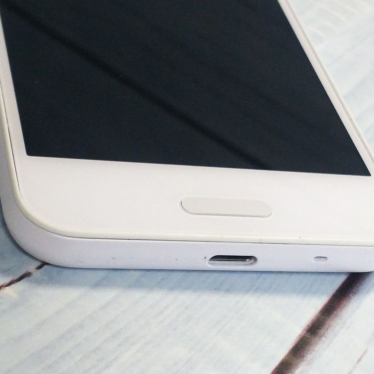 SHARP AQUOS sense lite SH-M05 �ۥ磻��  641