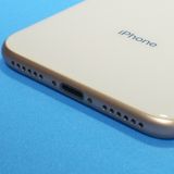 au iPhone8 64GB �������  598