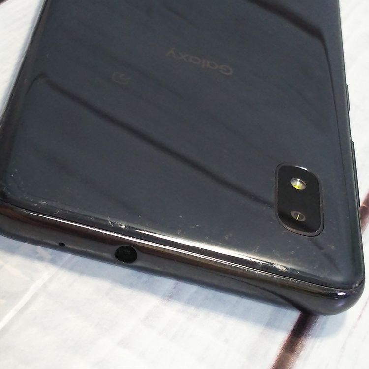 au Galaxy A20 SCV46 Black  529