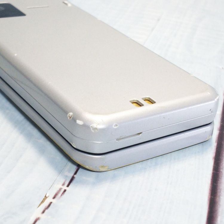 docomo arrows �ٻ��� �������� F-03L ����С�  055