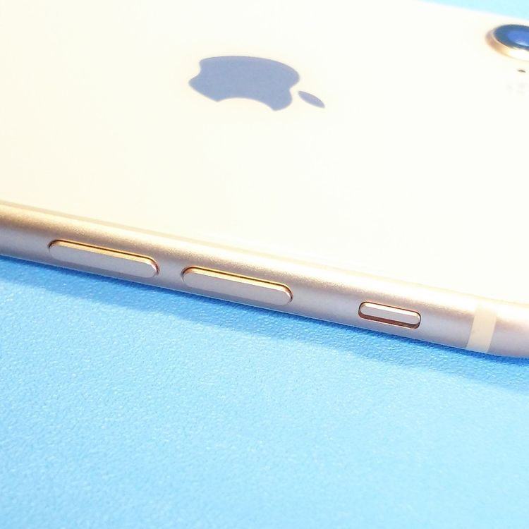 au iPhone8 64GB �������  463