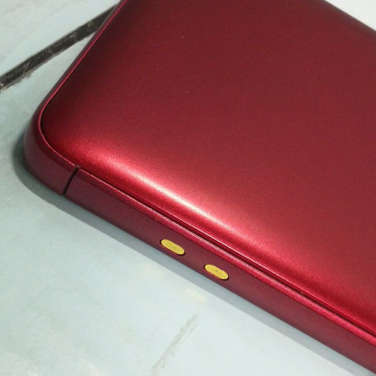 au BASIO3 ������ KYV43 ��å�  752