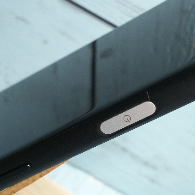 SONY Xperia XZs SOV35 au �֥�å�  515