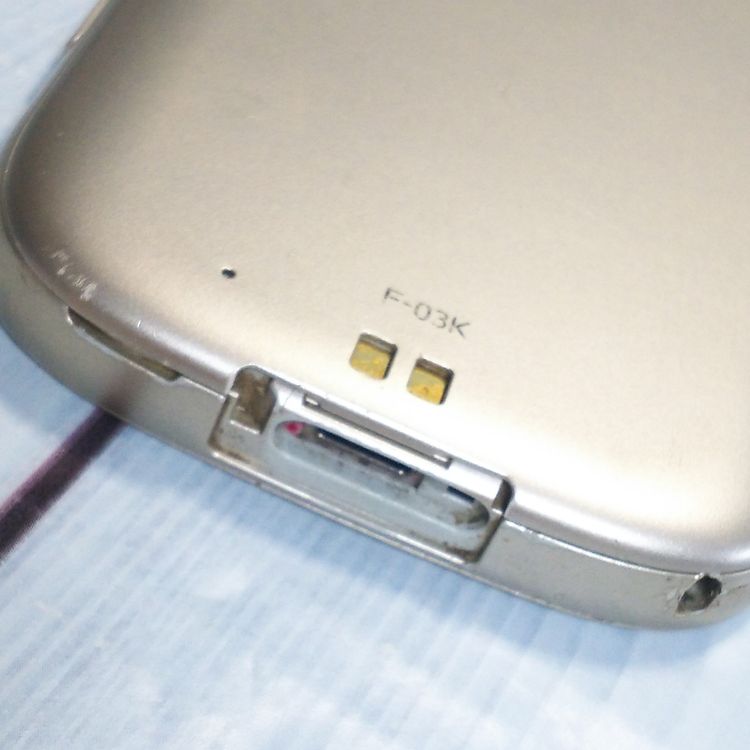 docomo F-03K ������� �餯�餯���ޡ��ȥե��� me [������]  766