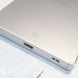 SONY au Xperia Z5 SOV32 White  173