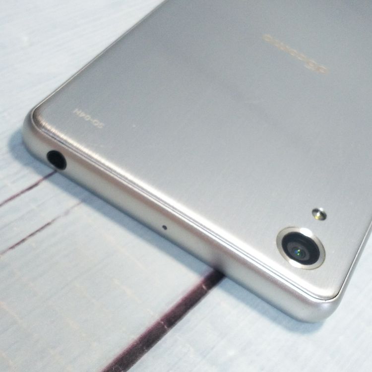 docomo Xperia X Performance SO-04H �ۥ磻�� ����С�  682