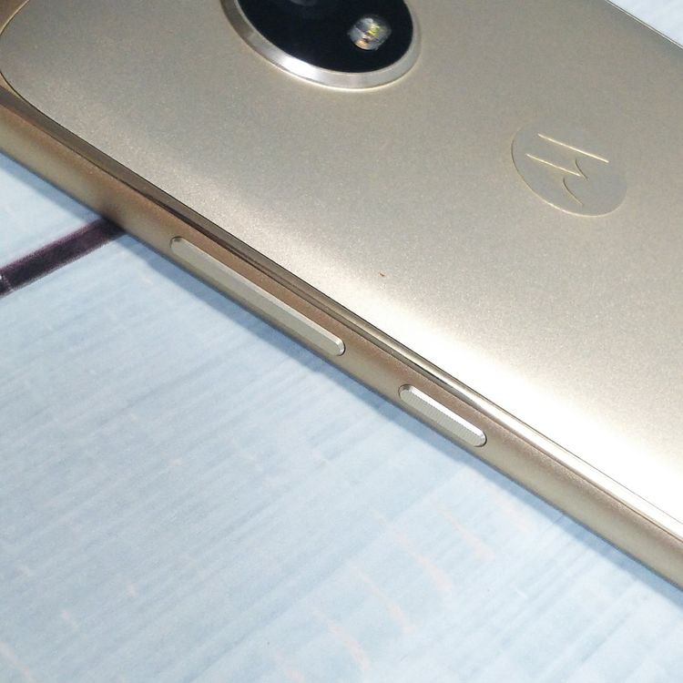 Moto g5 Plus XT1685 ������� ��ȥ�����  619