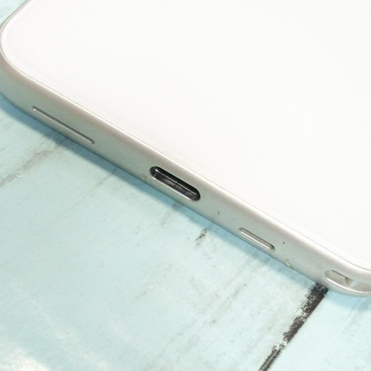 docomo arrows Be F-04K White �ۥ磻��  679