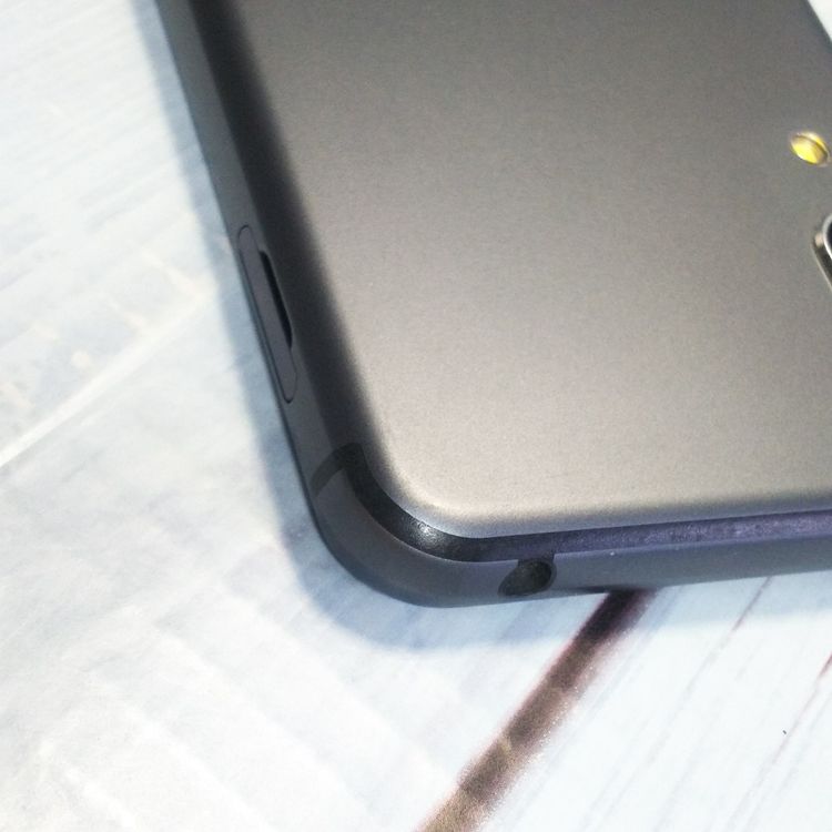 docomo AQUOS sense3 SH-02M �֥�å�  727