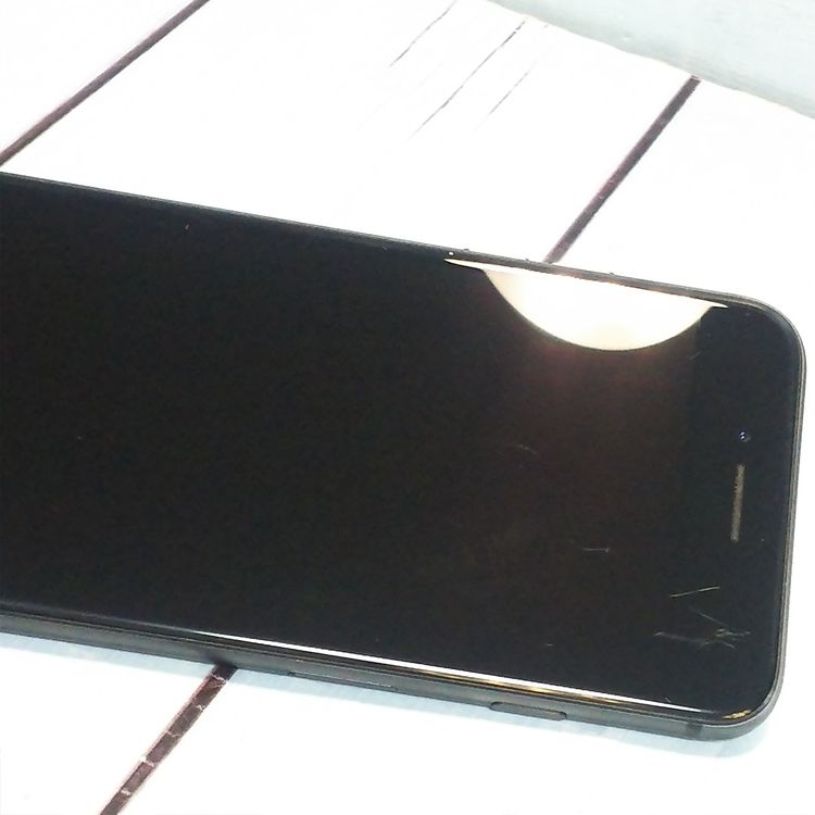 SoftBank iPhone8 64GB ���ڡ������졼  166