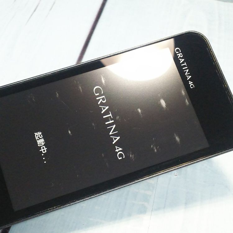 KYOCERA au GRATINA 4G BLACK KYF31  954