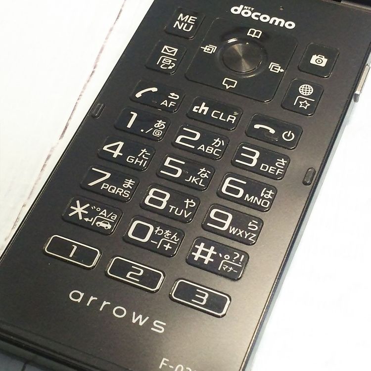 docomo arrows �ٻ��� �������� F-03L �֥�å�  351