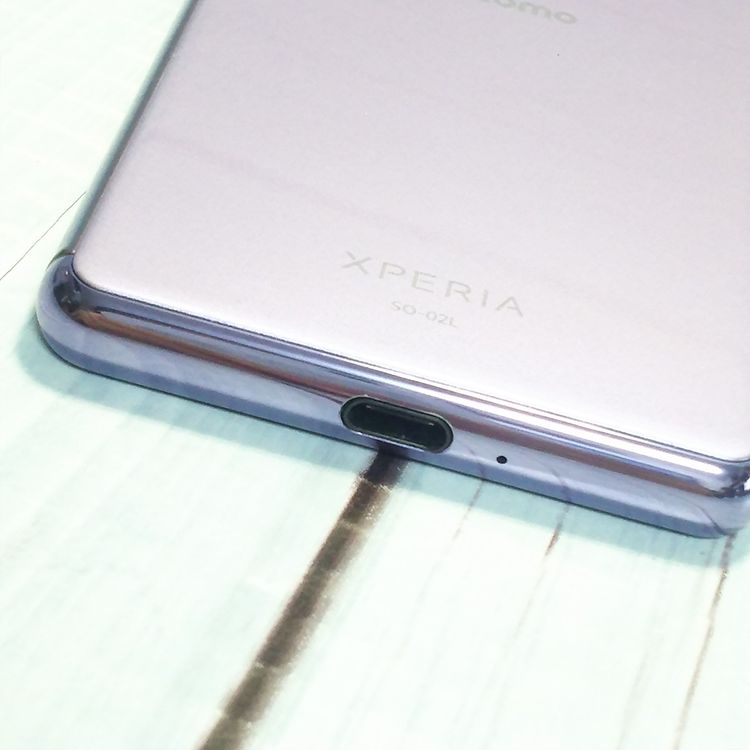 docomo Xperia Ace SO-02L �ѡ��ץ�  723