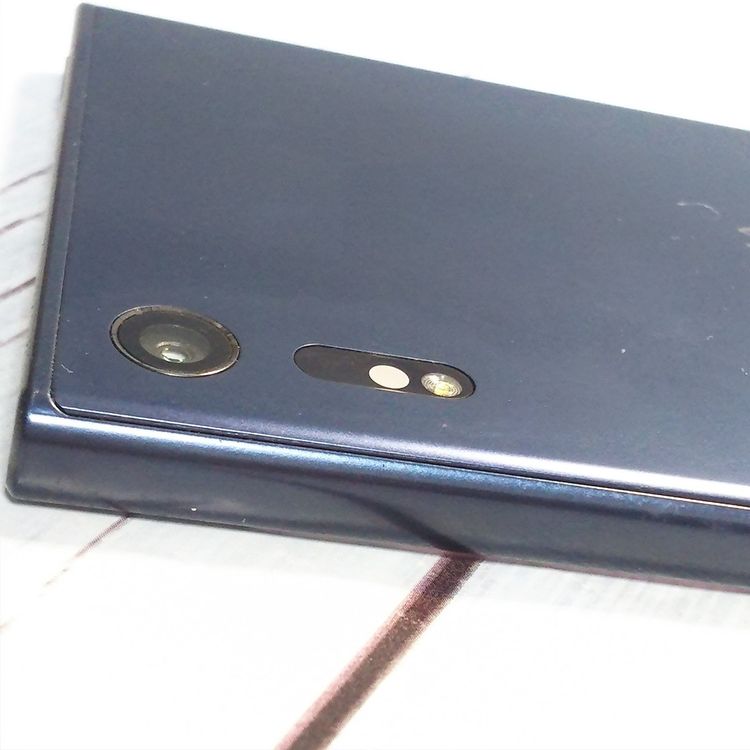 SoftBank Xperia XZ 601SO �ե��쥹�ȥ֥롼  653