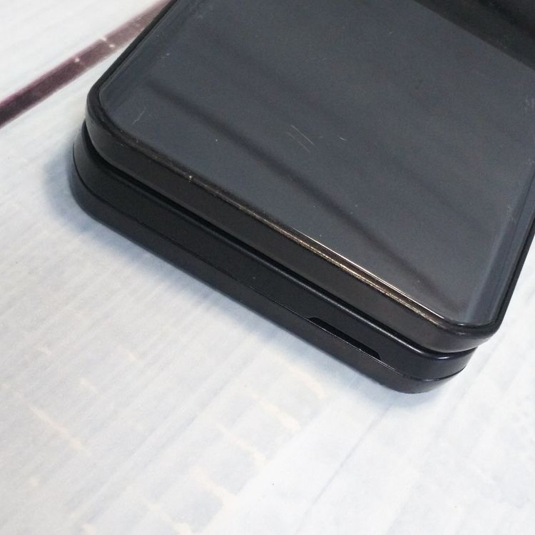 docomo arrows �ٻ��� �������� F-03L �֥�å�  563