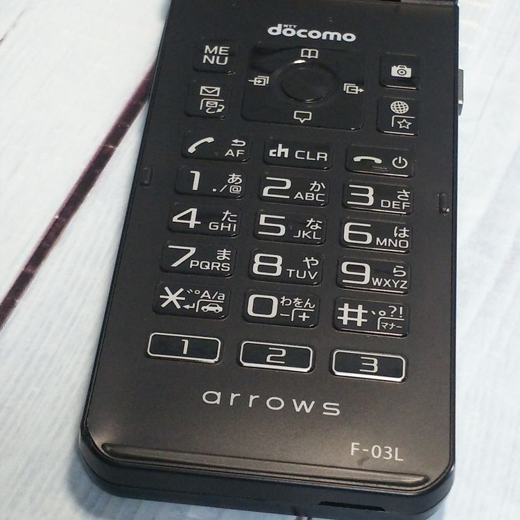 docomo arrows �ٻ��� �������� F-03L �֥�å�  245
