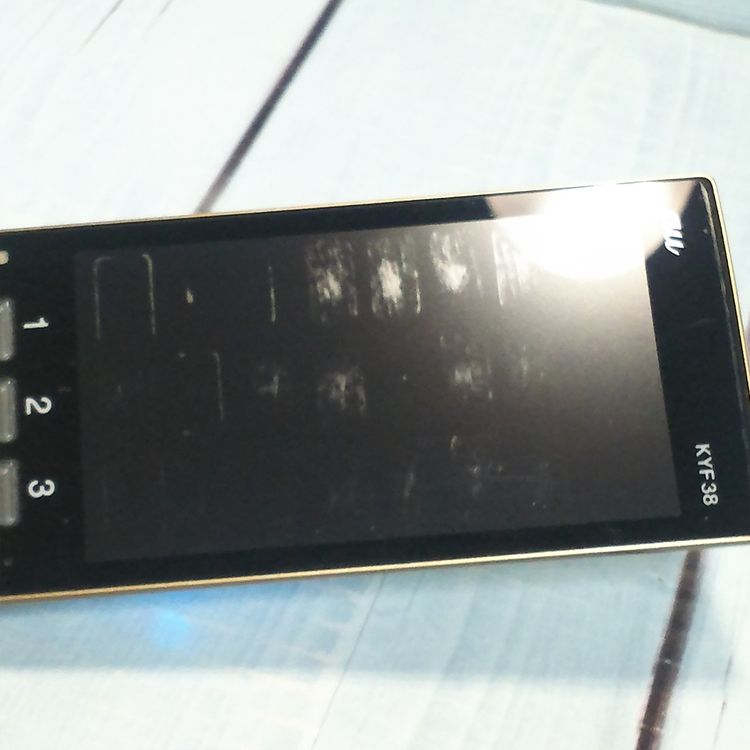 au ������ ���󤿤󥱡����� KYF38 �����ѥ󥴡����  390