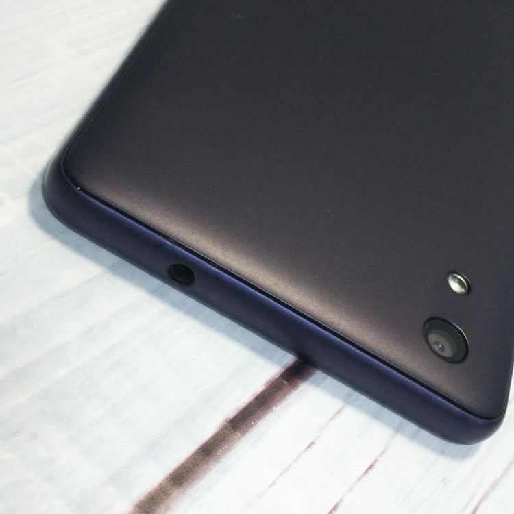 au Qua phone QZ ������ KYV44 ����ǥ���  860