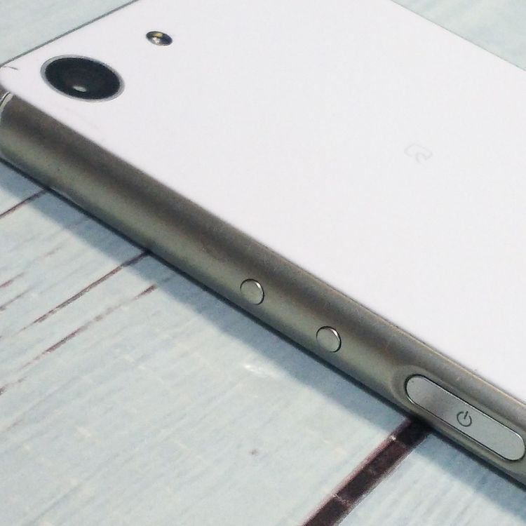 docomo Xperia Ace SO-02L �ۥ磻��  898