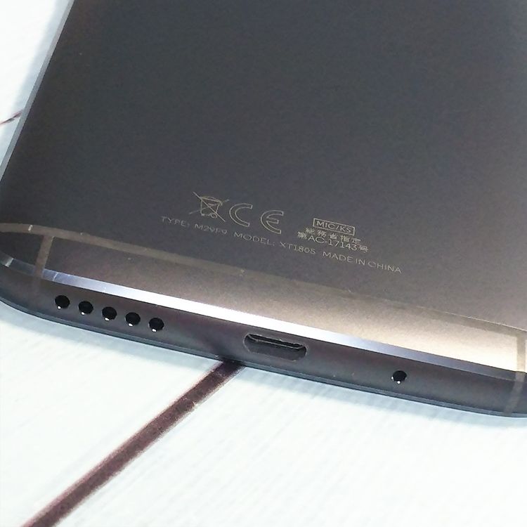 ��ȥ����� Moto G5S Plus XT1805 ��ʥ��졼  555