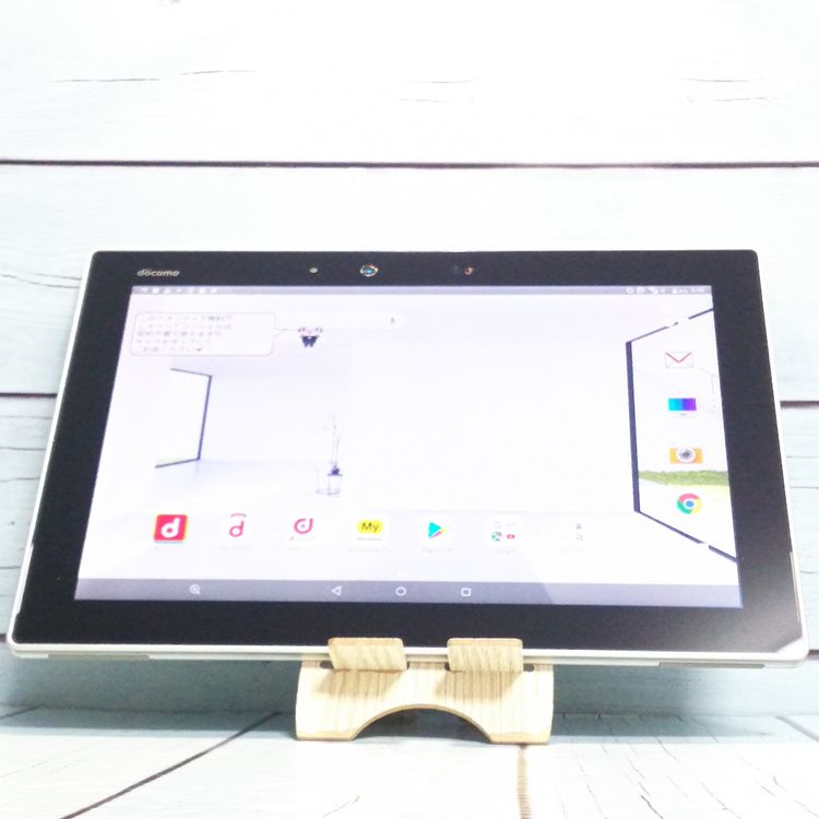 docomo arrows Tab F-02K White �ۥ磻��  041