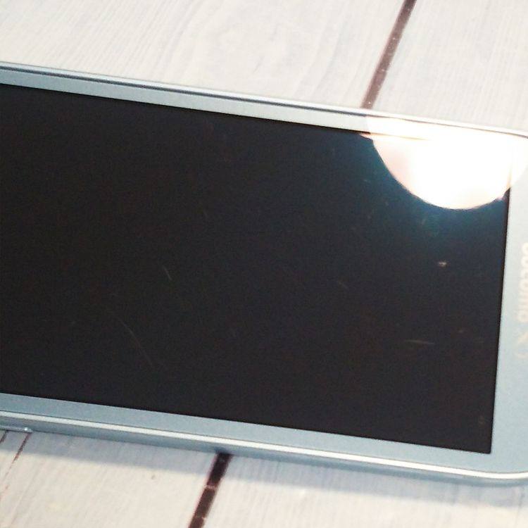 docomo �ٻ��� �餯�餯���ޡ��ȥե���3 F-06F �������֥롼 426