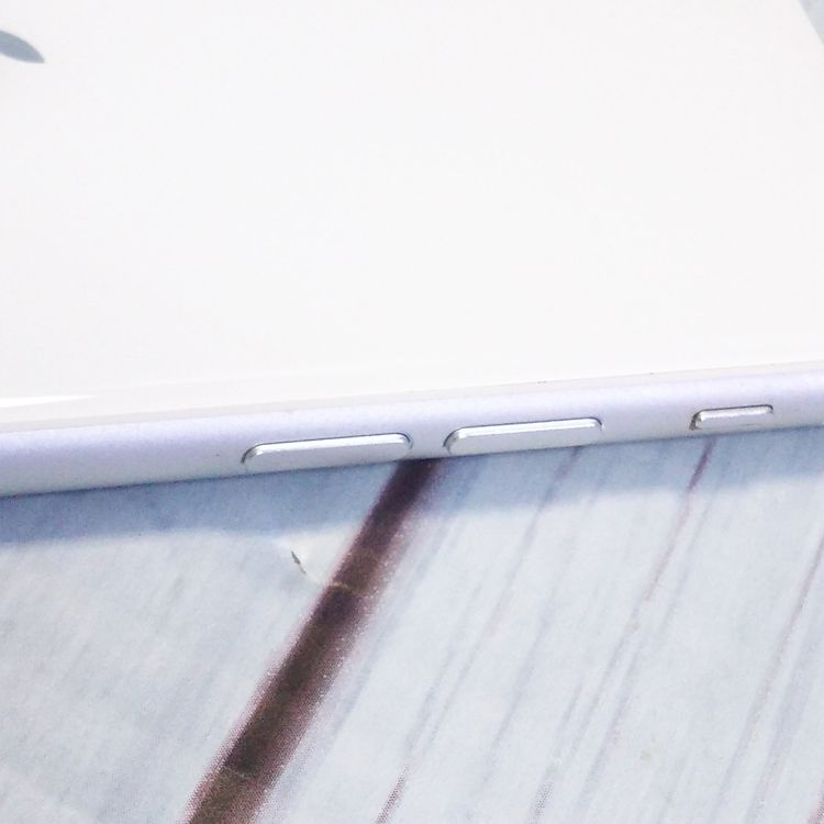 au iPhoneSE2 64GB �ۥ磻��  371