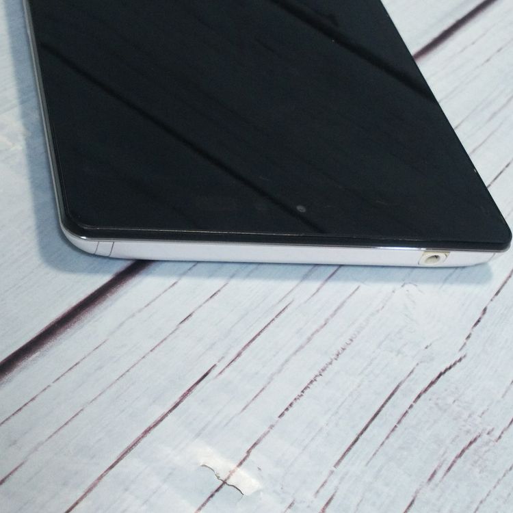 docomo AQUOS PAD SH-08E �ۥ磻�� 108