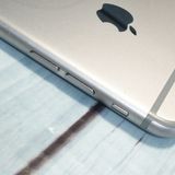 au iPhone6 64GB ���ڡ������쥤 �Хåƥ꡼����ɽ��100% 571